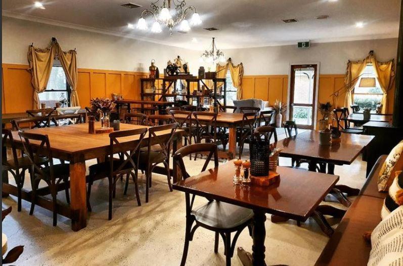 The Lancefield Lodge Lance Field Екстер'єр фото